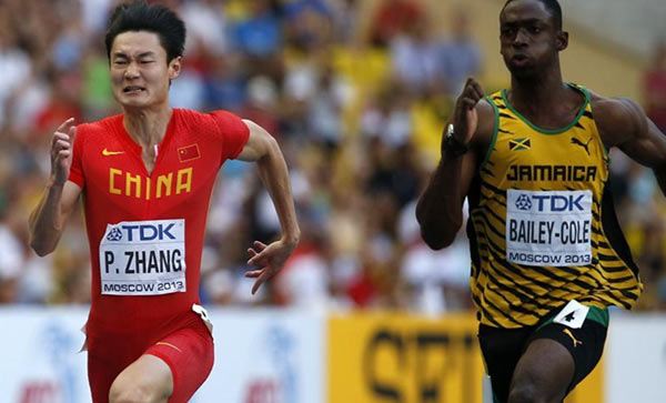 "中国飞人"张培萌与"闪电"博尔特同场竞技 10秒破全国纪录