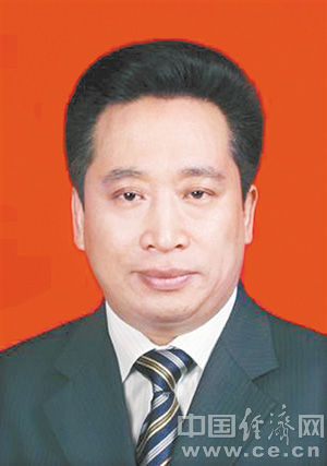 吉炳伟任开封市委书记 侯红提名为市长候选人