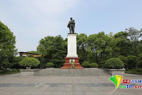 邱少云烈士纪念馆长声明:英雄事迹确证无疑