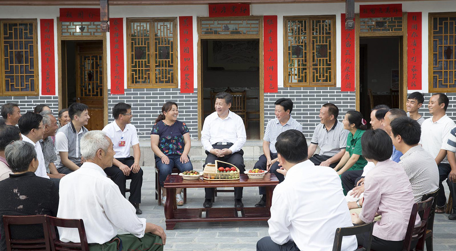 花茂村近年来发展山地现代高效农业,推动农旅一体化,开办了42家乡村
