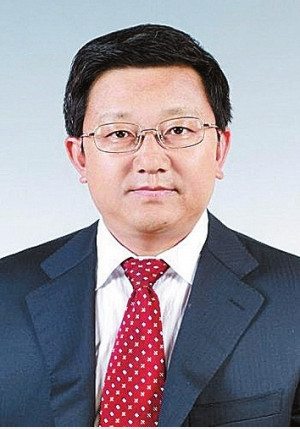 云南对54名省管干部进行任前公示