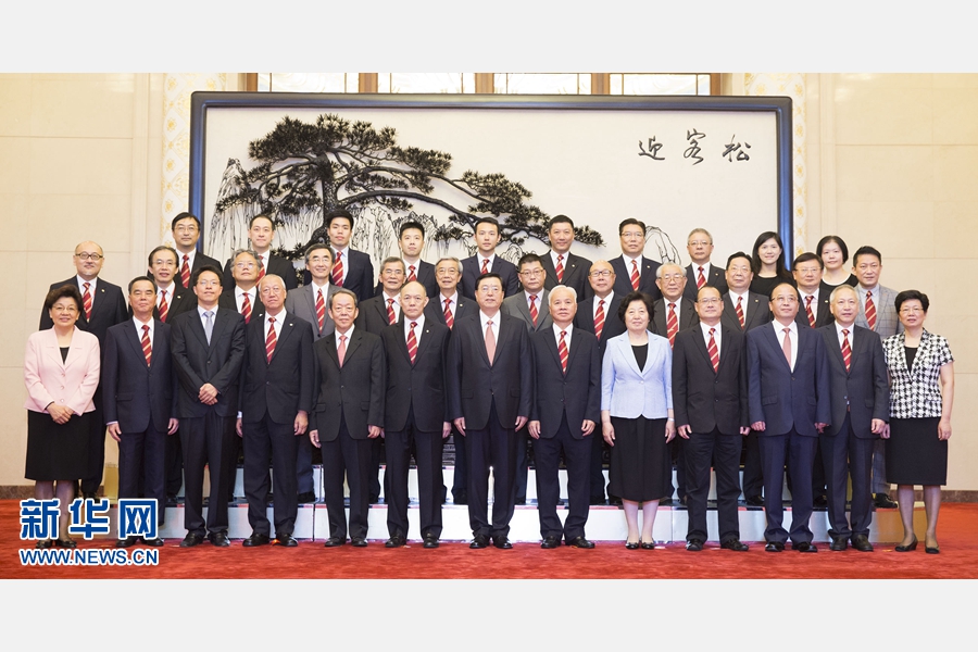 7月21日,中共中央政治局常委,全国人大常委会委员长张德江在北京人民