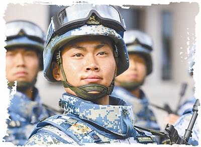 阅兵方队&ldquo;瞪眼王&rdquo;：87分钟多眨眼一次