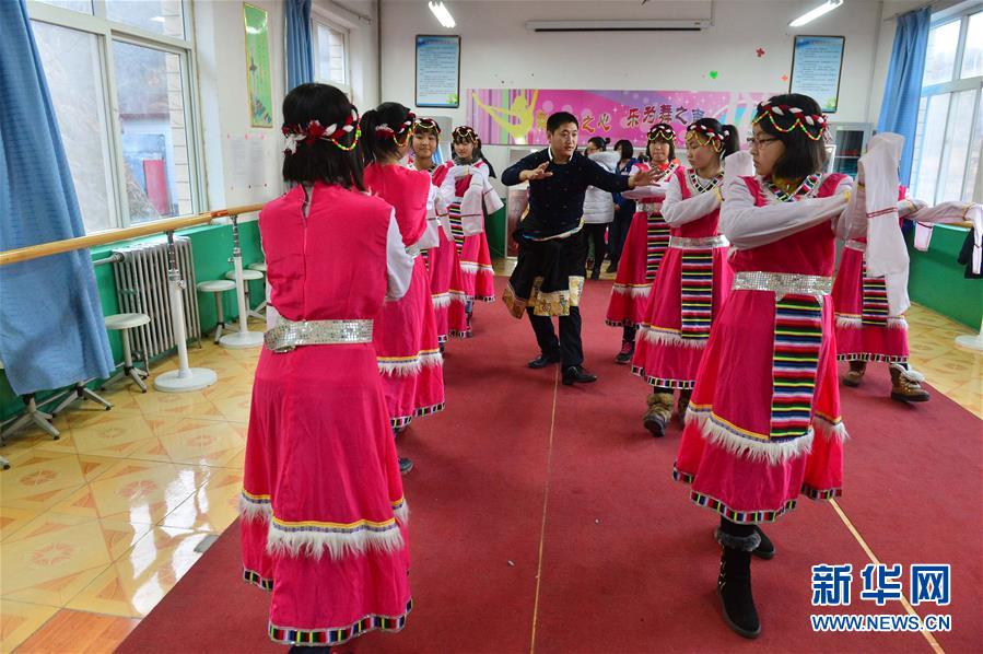 #（社会）（5）中直机关志愿者西柏坡扶贫支教