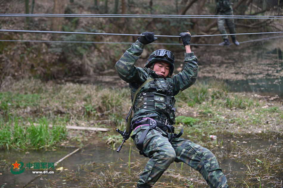 铁血也有柔情 特战队长的"魔鬼周"日记