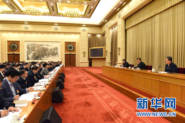 5月6日，中共中央政治局常委、中央书记处书记刘云山在北京出席学习贯彻《关于深化人才发展体制机制改革的意见》座谈会并讲话。新华社记者 饶爱民 摄