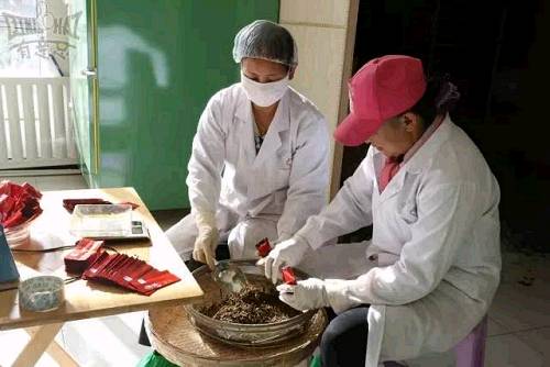 【网络媒体&ldquo;走转改&rdquo;】看看果洛州的&ldquo;三色班玛&rdquo;都有哪些高大上的好东东