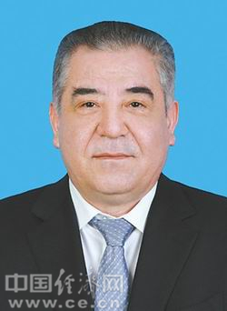 伊力哈木·沙比尔当选乌鲁木齐市长