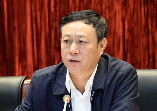 常德原副市长受贿被审曾告诉女儿钱是最脏的