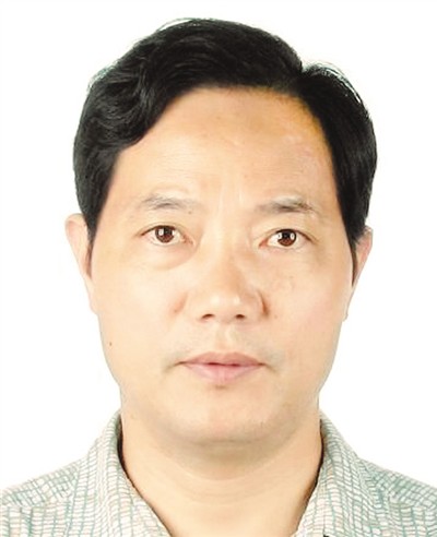 肖建明 男,中国居民身份证号530102194711110717,云南锡业集团有限