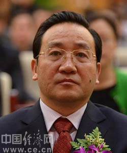 宁夏自治区新一届党委常委简历