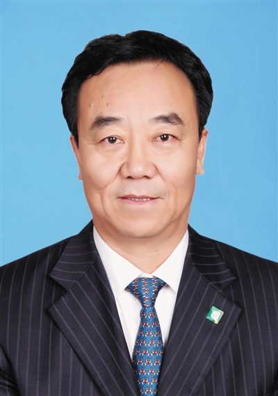 中共宁夏回族自治区第十二届委员会常委简历