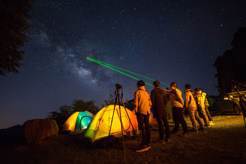 暗夜即资源保护无污染星空亟待立法