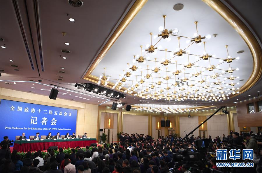 （两会）（9）政协委员谈坚定文化自信讲好中国故事