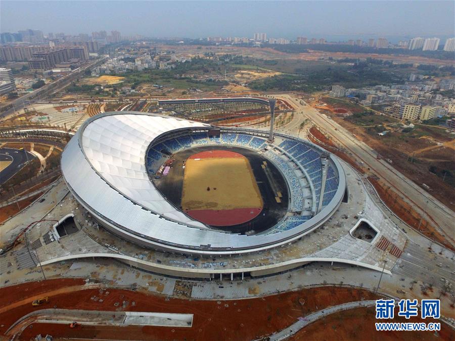 日前,海南省海口市五源河文化体育中心体育场项目的各项专业工程进入