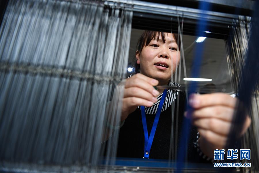 （图片故事）（5）周庄记之一：工业强镇的知识女工