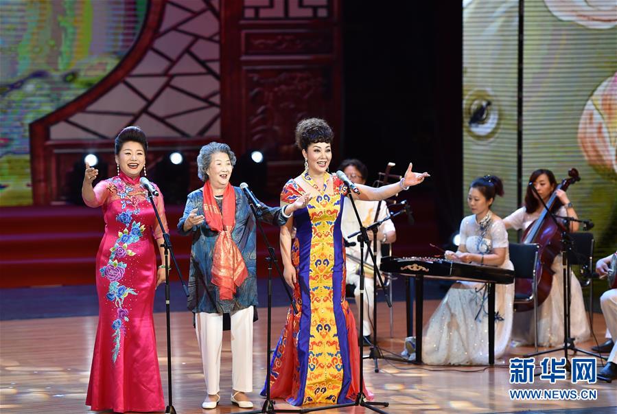 全国非遗曲艺周开幕演出在天津举行