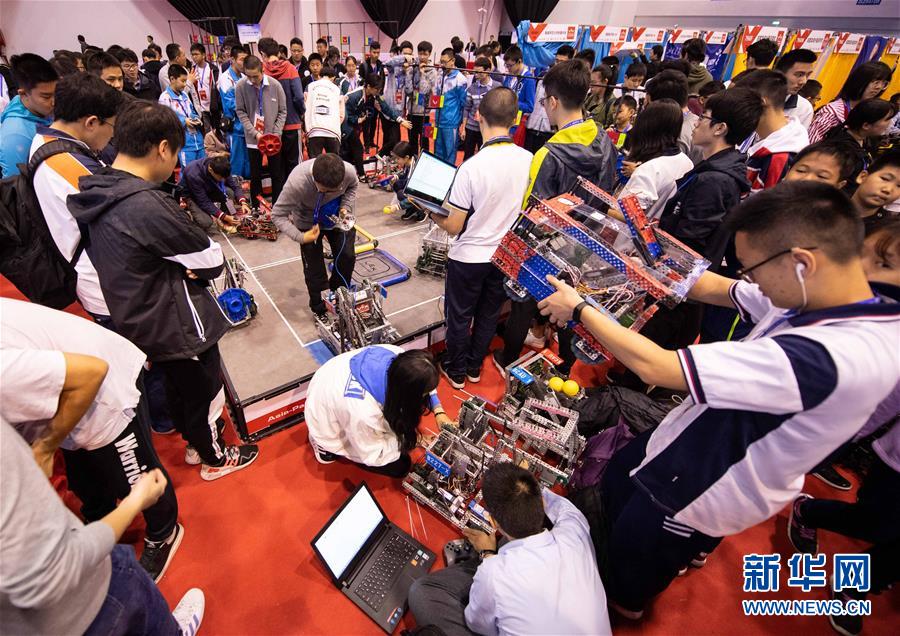 第12届腾讯杯青少年vex机器人亚洲锦标赛在澳门开赛