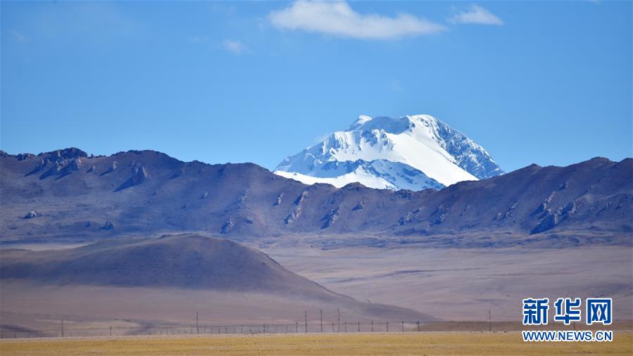 （美丽中国）（5）西藏：秋日夏岗江雪山