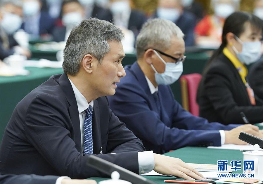 （习近平的小康故事&middot;新华网&middot;图文互动）（8）&ldquo;真正解决好基层群众看病难、看病贵问题&rdquo;&mdash;&mdash;习近平和群众健康的故事