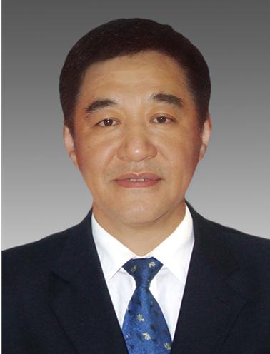 硕士学位,现任沈阳市委常委,秘书长,拟任营口市委委员,常委,书记,并