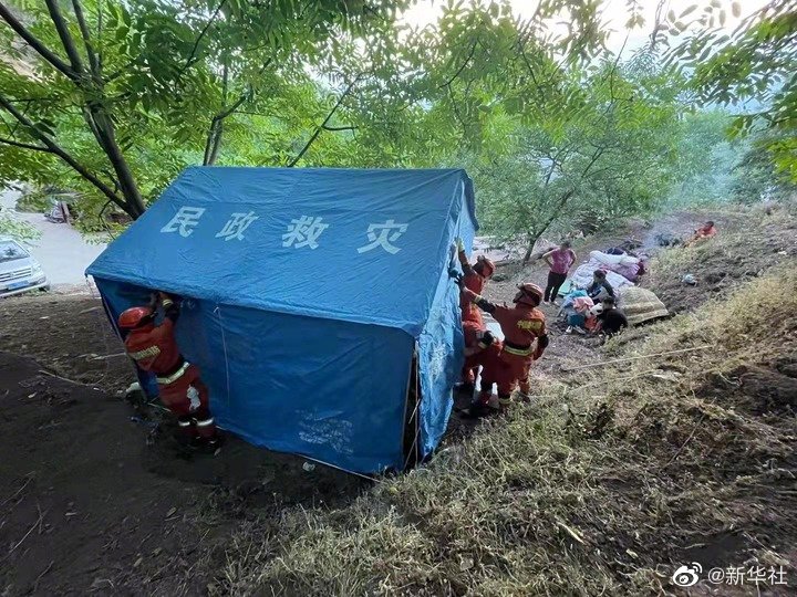 云南漾濞地震致3亡28伤858万人转移安置