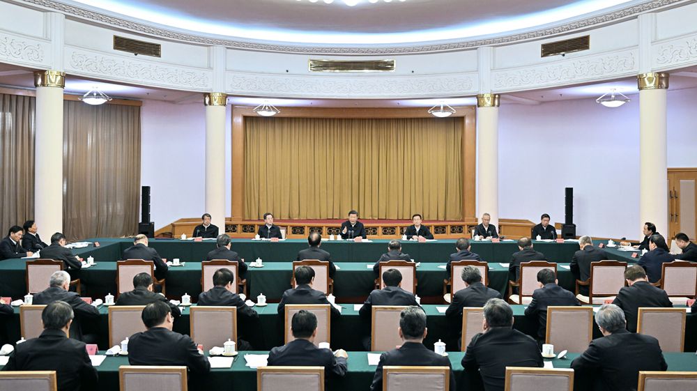 习近平主持召开深入推动黄河流域生态保护和高质量发展座谈会并发表重要讲话