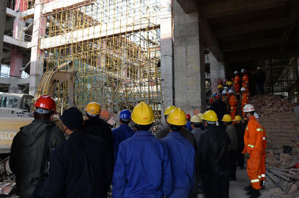 云南文山工地坍塌事故搜救结束 共造成8人遇难7人受伤