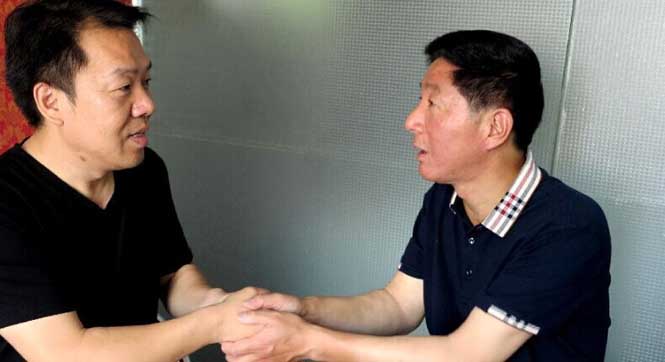 &ldquo;他像亲兄弟一样，给我回家的感觉&rdquo;&mdash;&mdash;&ldquo;东方之星&rdquo;客船获救乘客胡坚跃安置见闻