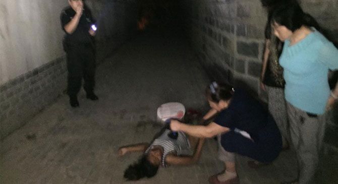 南京：孕妇桥洞下临盆 广场舞大妈热心援助