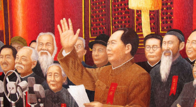 黑龙江市民花3年绣《开国大典》 开价188万