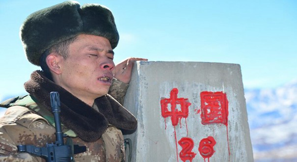 铁骨柔情泪如雨 退伍泪奔季