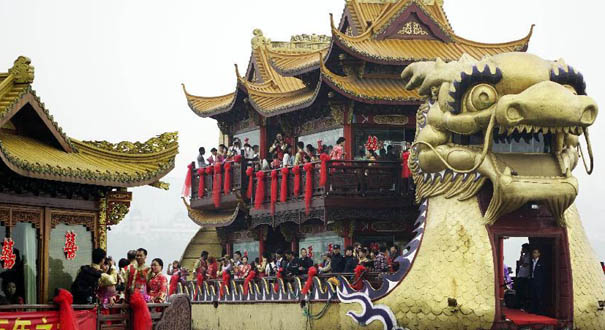 百对新人情定西湖