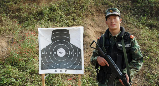 青春无悔&mdash;&mdash;追记我驻索马里使馆警卫人员、武警战士张楠