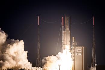 欧洲阿丽亚娜火箭成功发射两颗通信卫星