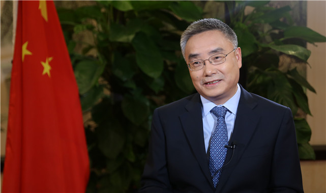 王纬:落实全面从严治党为农行改革发展行稳致远提供保障_新华访谈