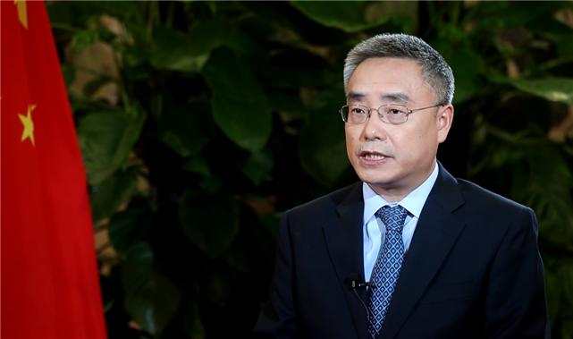 王纬:落实全面从严治党为农行改革发展行稳致远提供保障_新华访谈