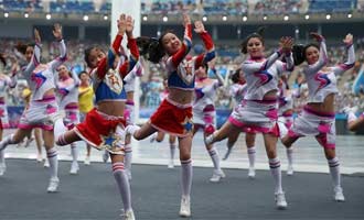 开幕式前的垫场表演