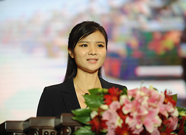 人民日报社人民网记者黄子娟