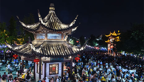 江苏南京：夜游夫子庙
