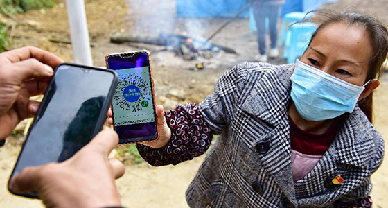 &ldquo;小&rdquo;女人的扶贫大智慧