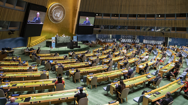 联合国峰会举多边主义旗帜