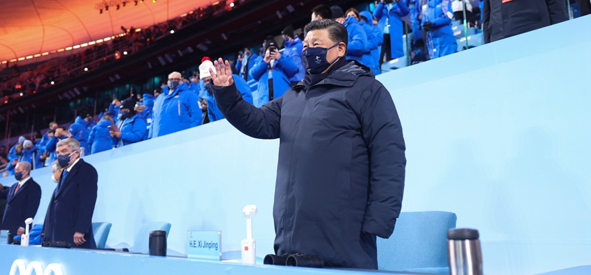习近平出席北京冬奥会开幕式