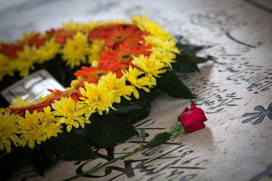 巴勒斯坦纪念阿拉法特逝世8周年 即将开棺验尸