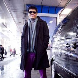 李毅"搬砖价"演屌丝 与女神林志玲隔空互动