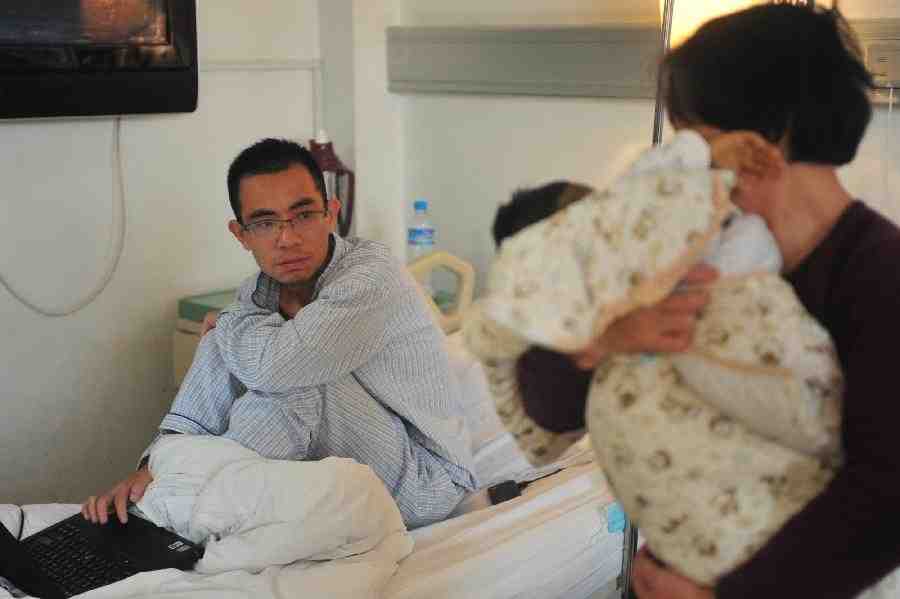 父爱拳拳 湖北男子冒险跨血型捐肝救子