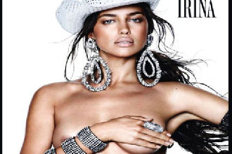 C罗女友拍半裸照 仅手遮乳助阵C罗入金球奖候选