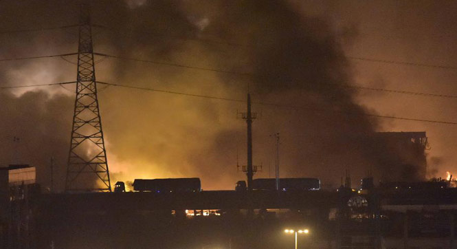 天津滨海新区一危险品仓库发生爆炸