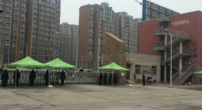 男子阻母亲将自办高校献国家 上千学生被停课