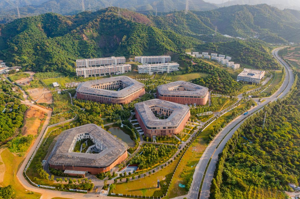 松山湖材料实验室研学活动